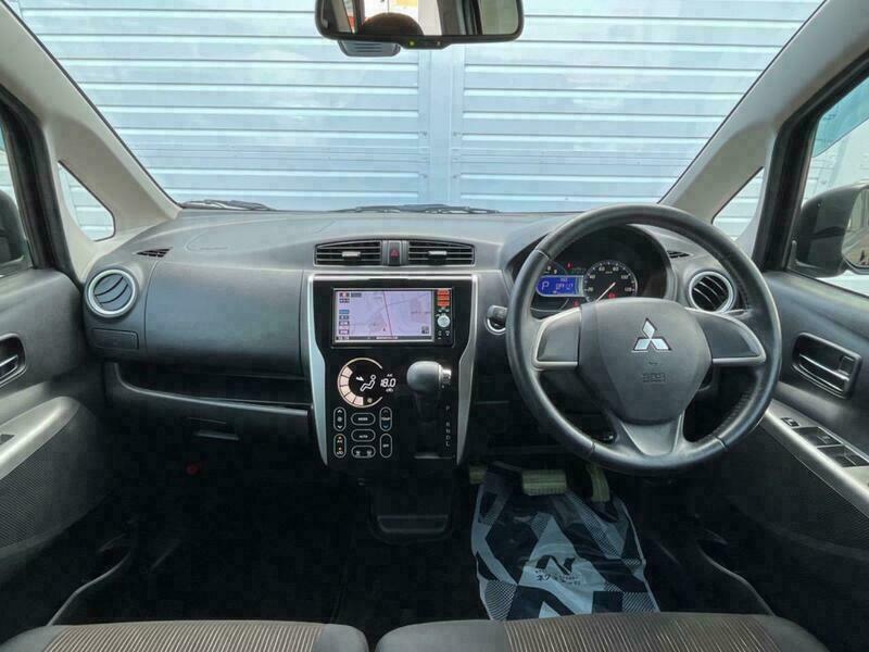 EK CUSTOM