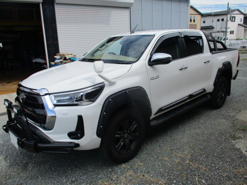 HILUX