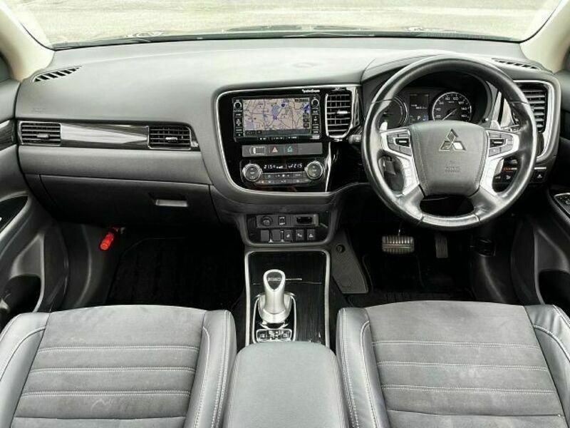 OUTLANDER PHEV