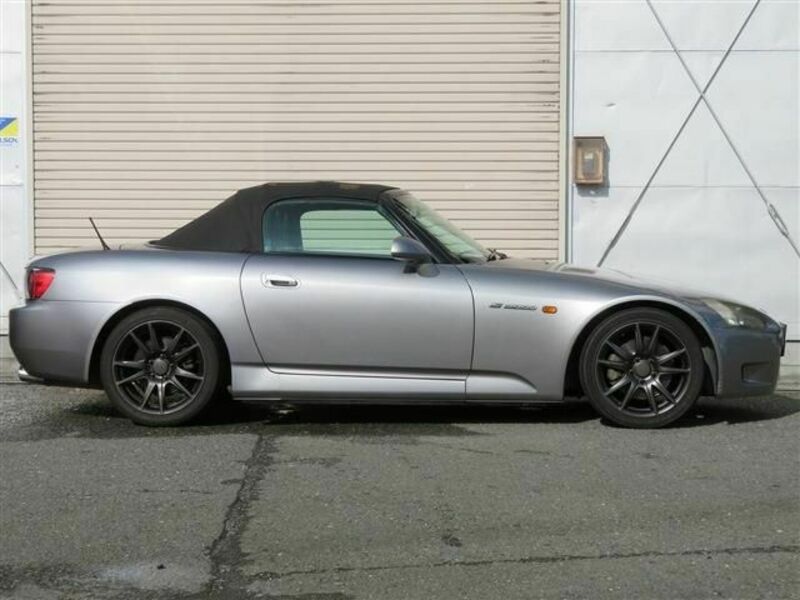 S2000