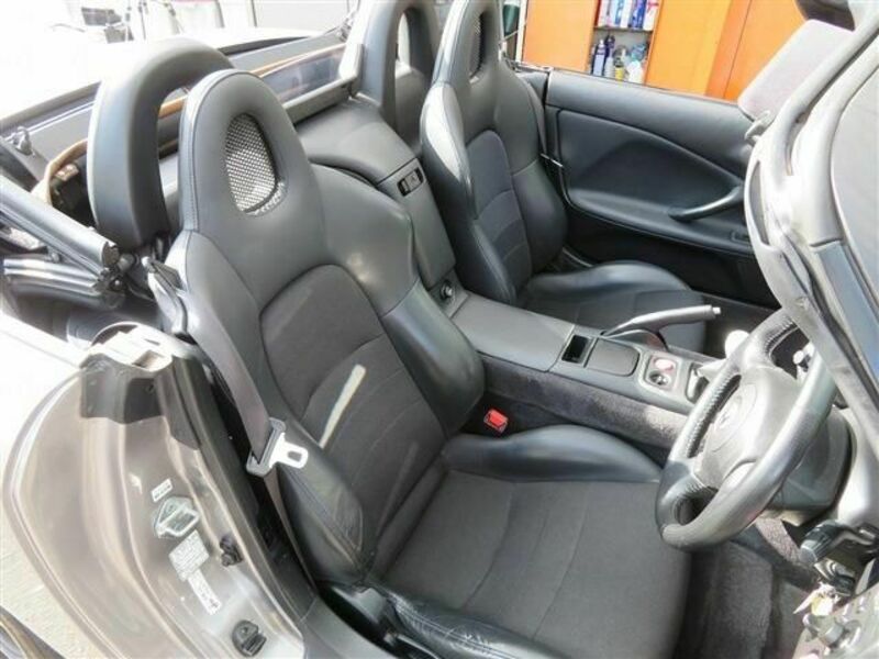 S2000