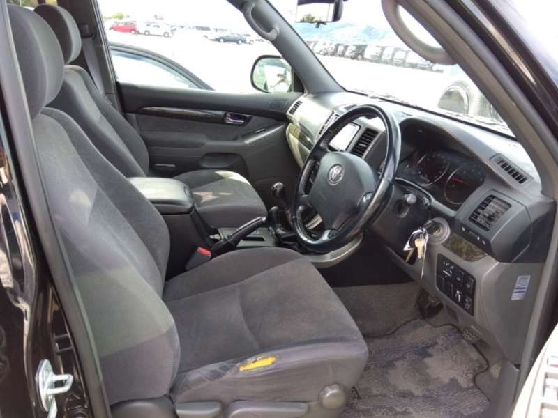 LAND CRUISER PRADO