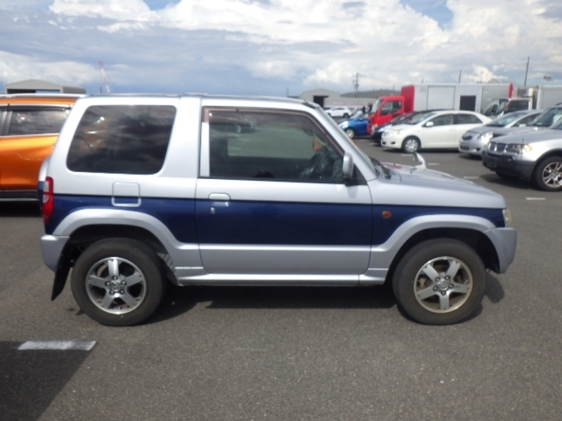PAJERO MINI