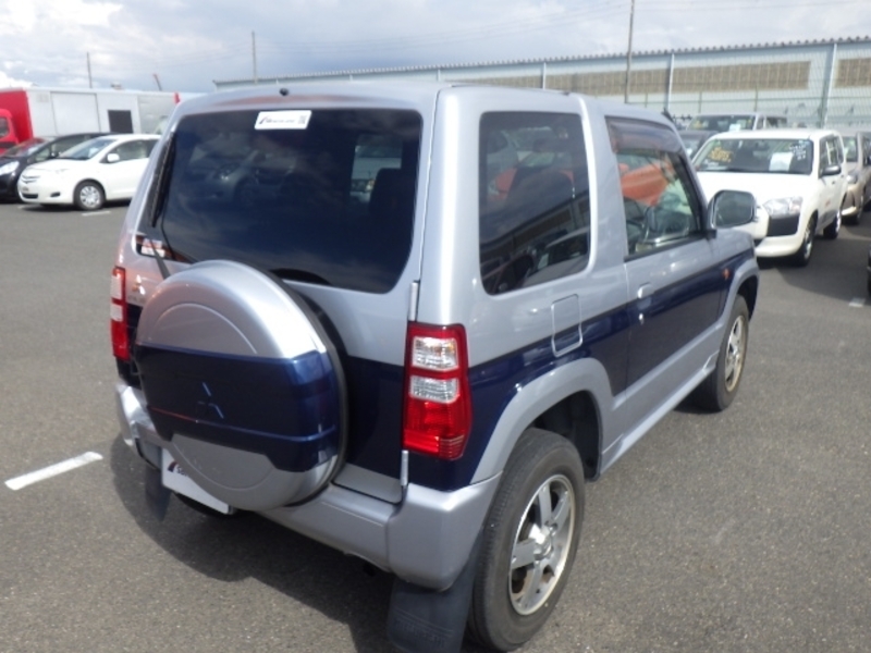PAJERO MINI