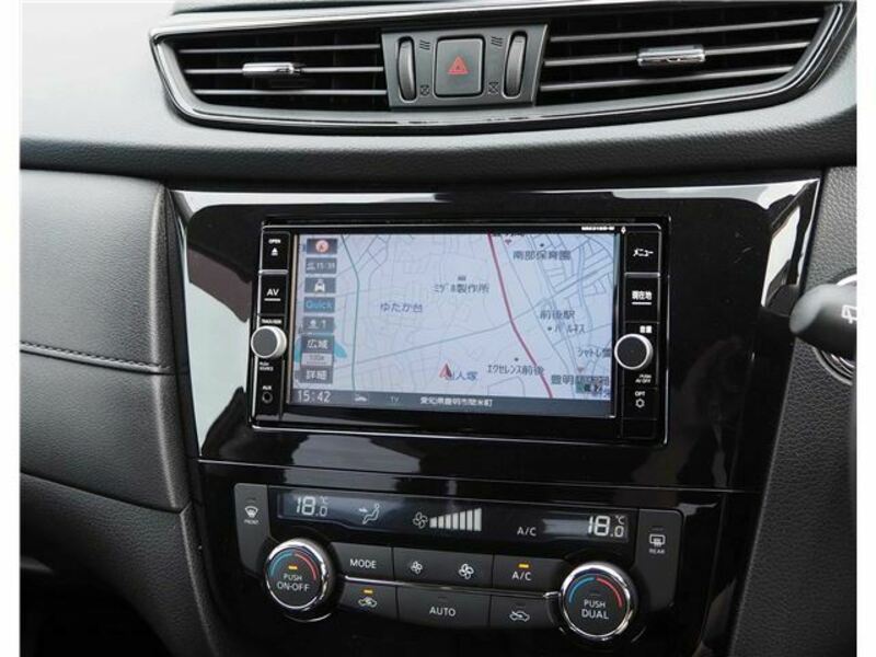 X-TRAIL-3