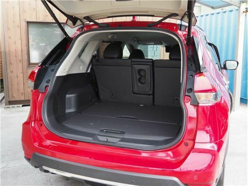 X-TRAIL-32
