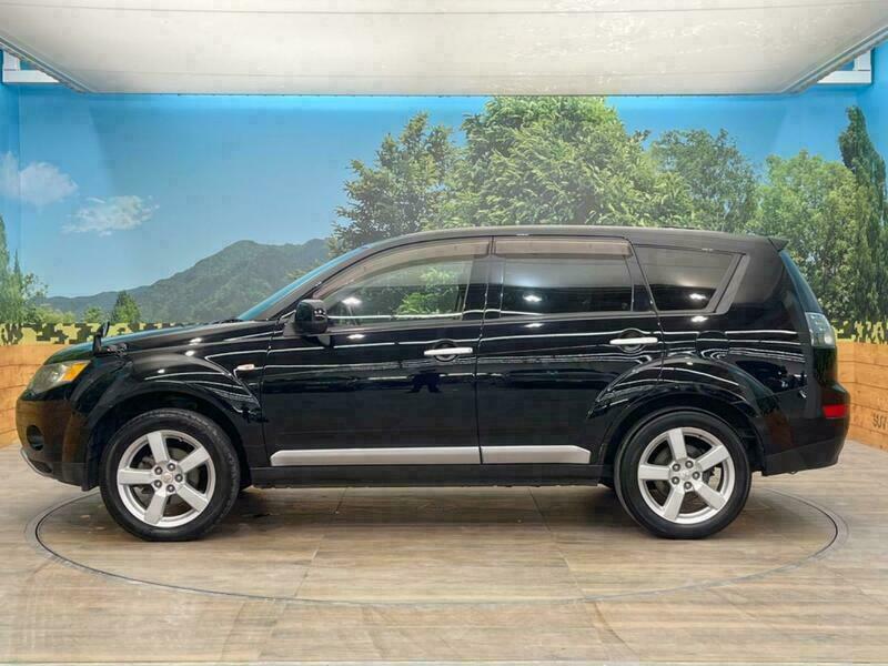 OUTLANDER