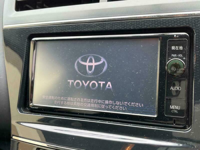 PRIUS ALPHA