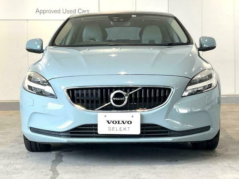 V40