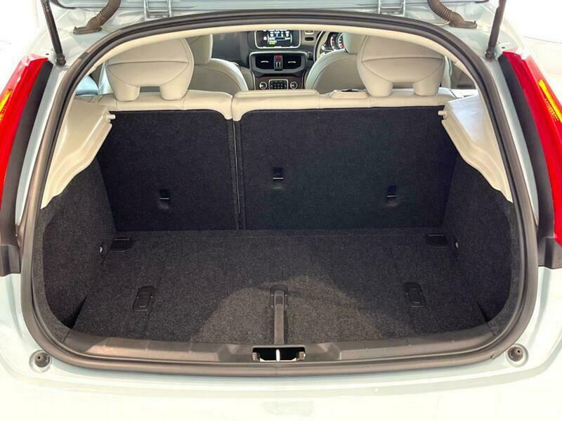 V40