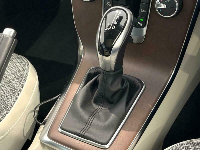 V40