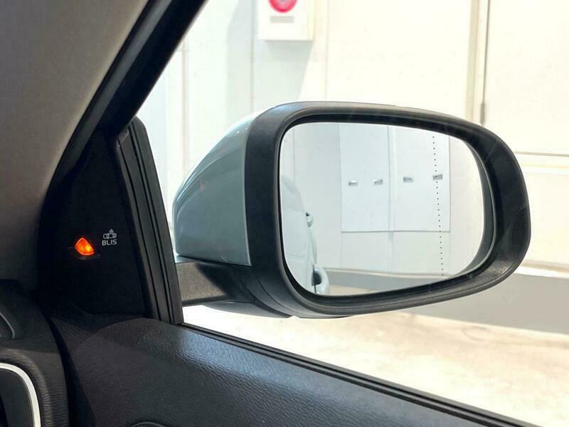 V40