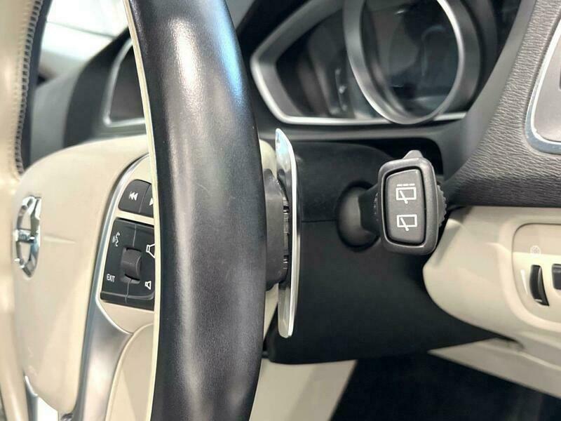 V40