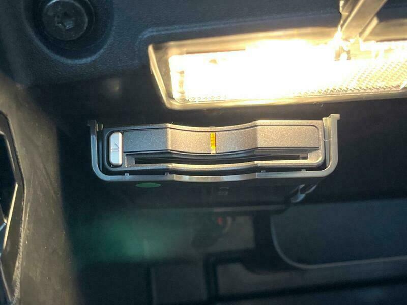 V40