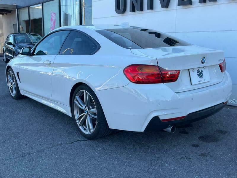 4 SERIES