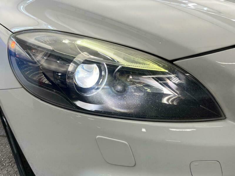 V40