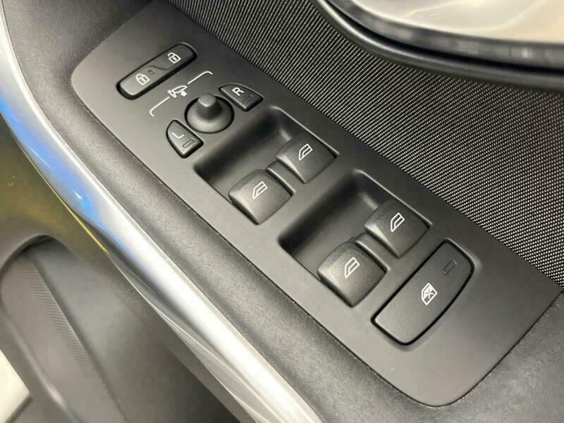V40