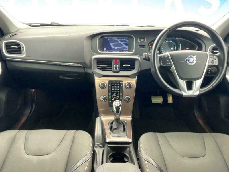 V40