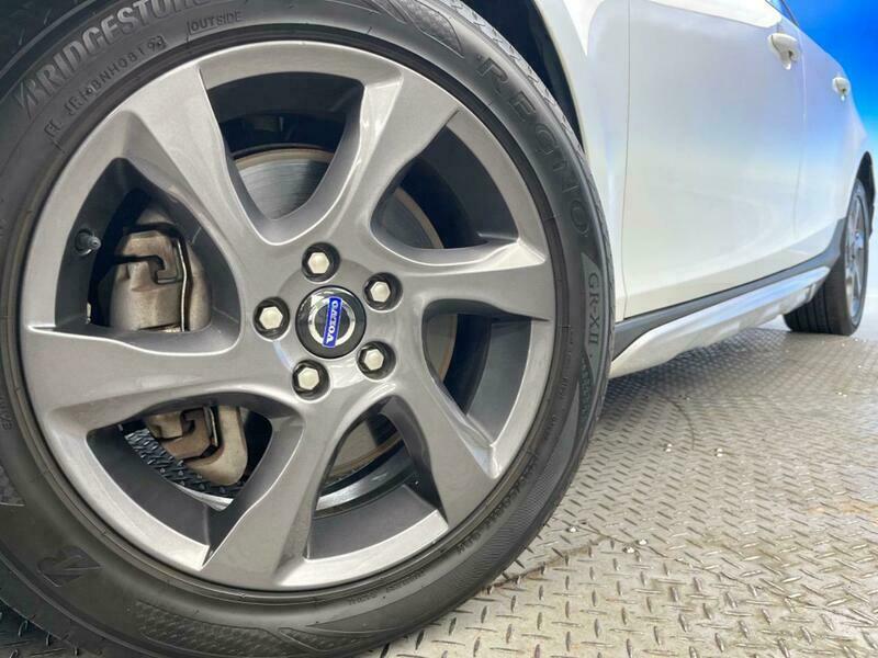 V40