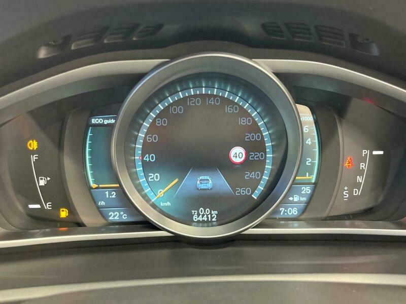 V40