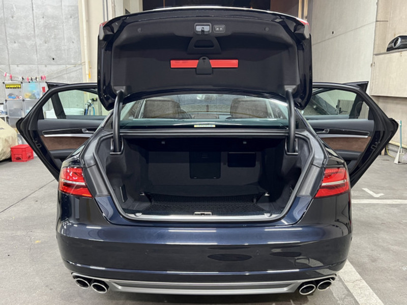 S8