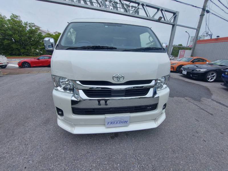 HIACE