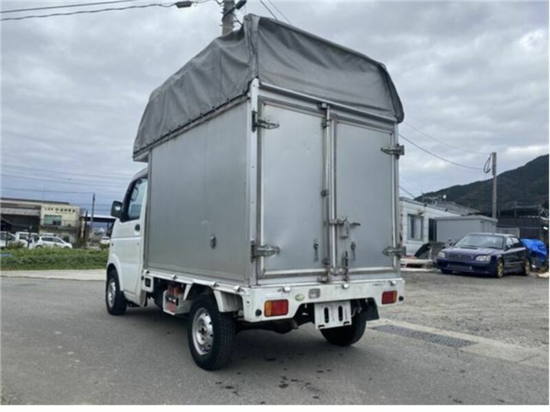CARRY TRUCK