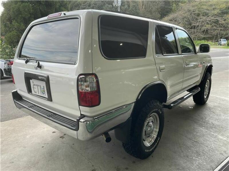 HILUX SURF