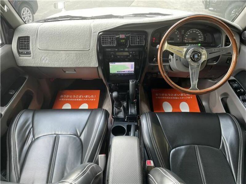 HILUX SURF