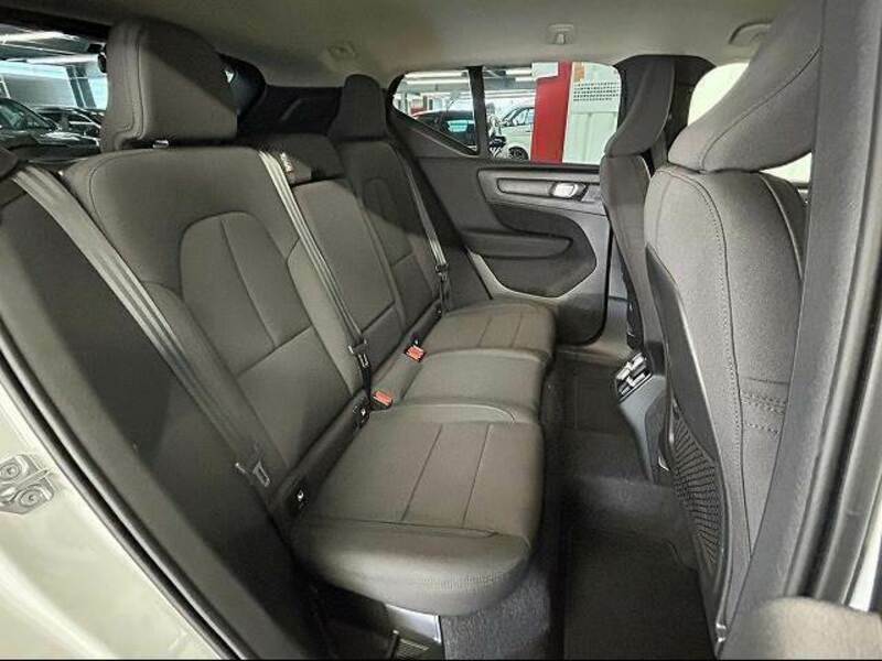 XC40