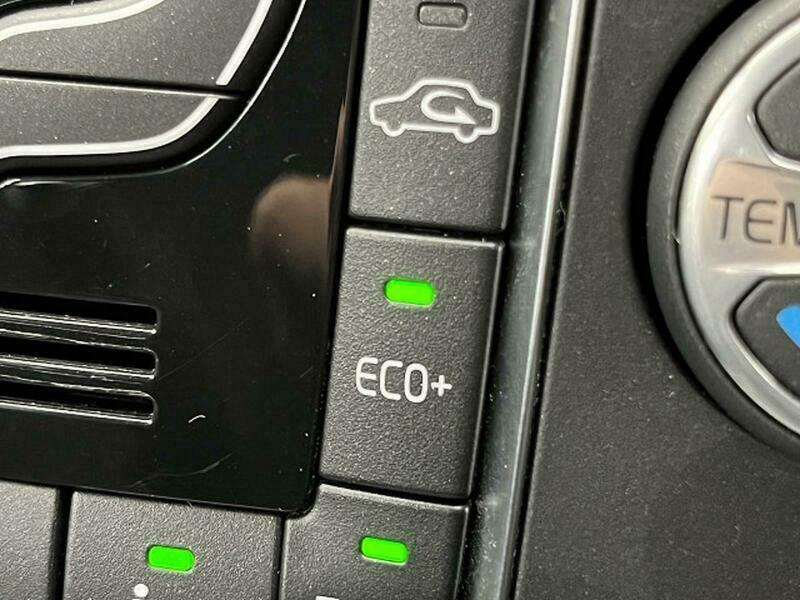 V40
