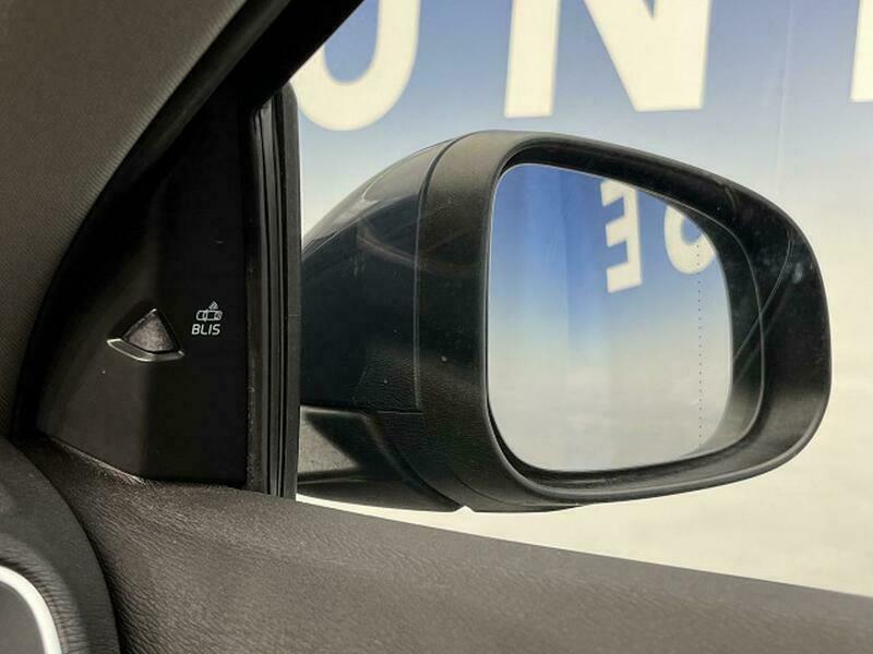 V40