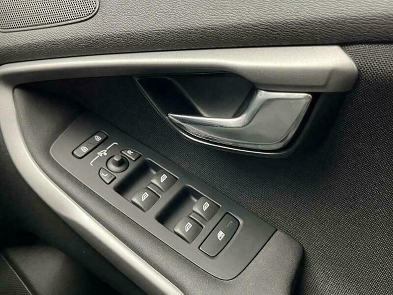 V40