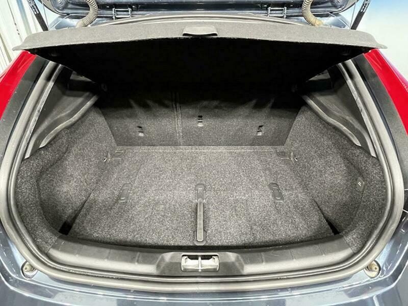 V40