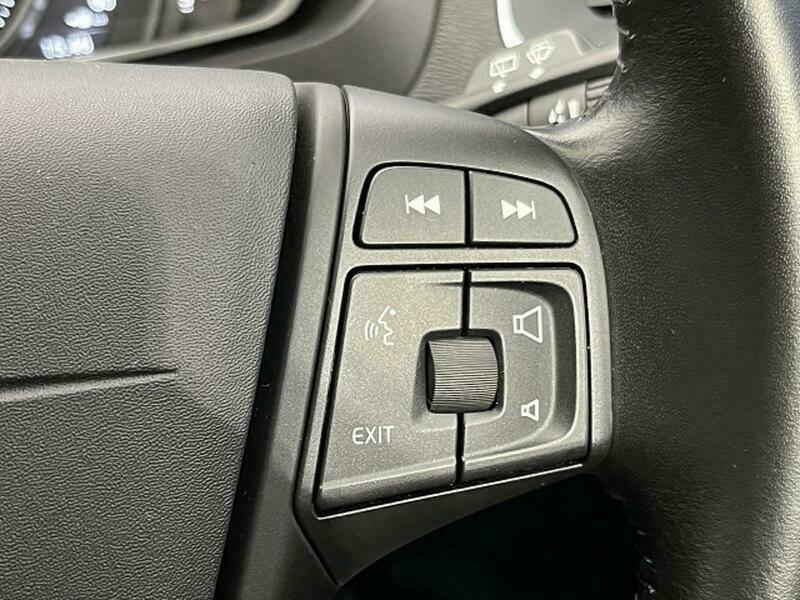 V40