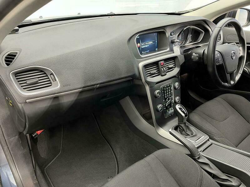 V40