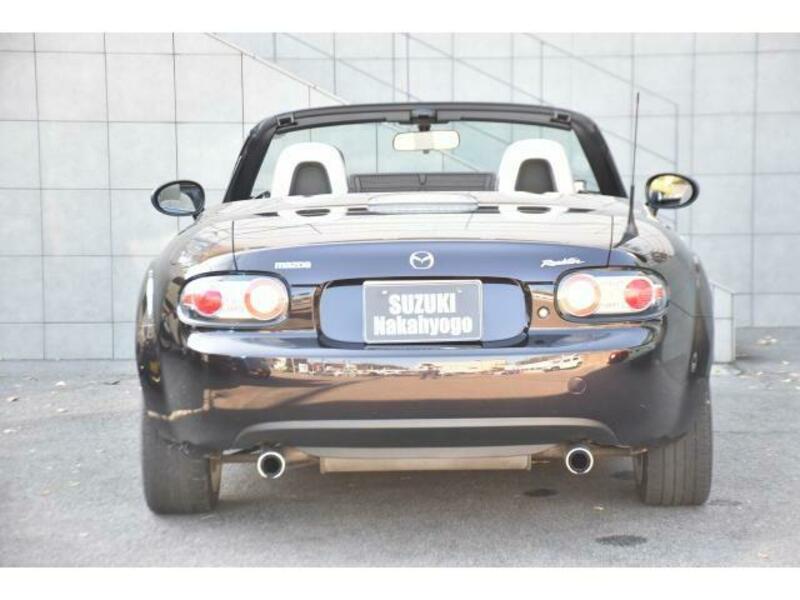 ROADSTER-5