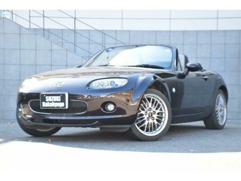 ROADSTER-0