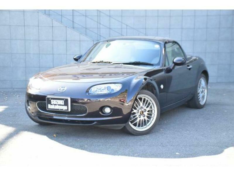 ROADSTER-11