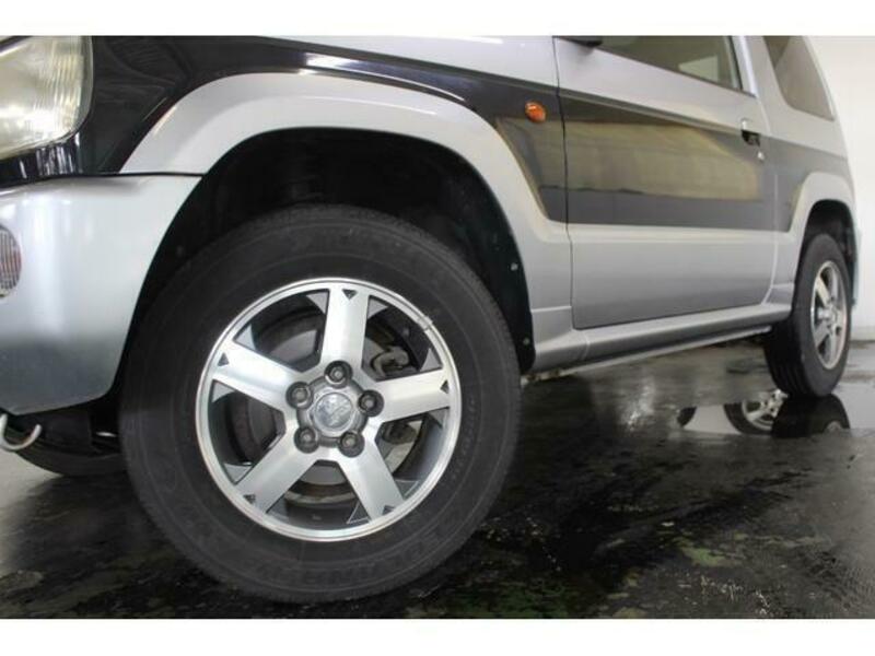 PAJERO MINI