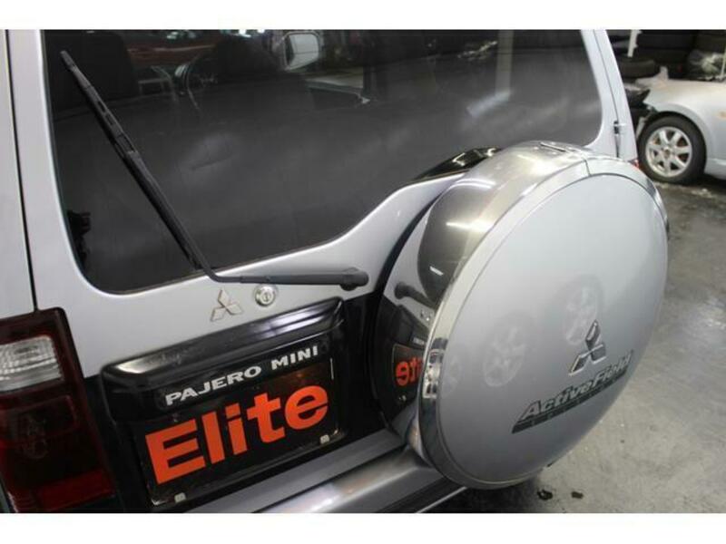 PAJERO MINI