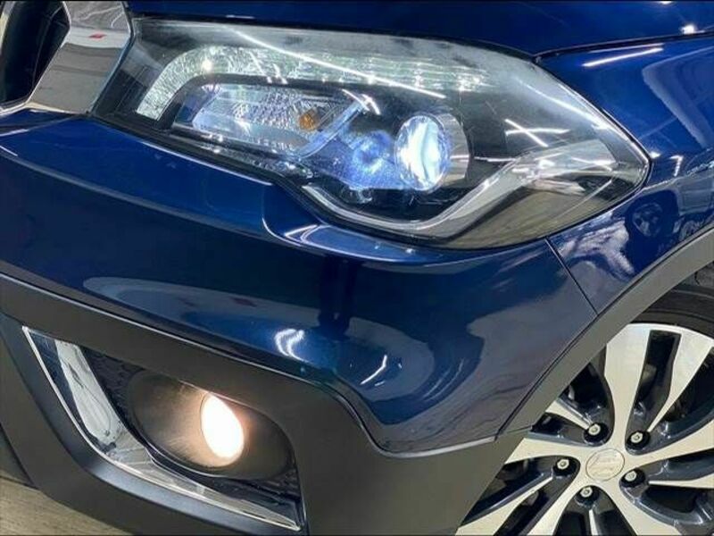 SX4 S-CROSS