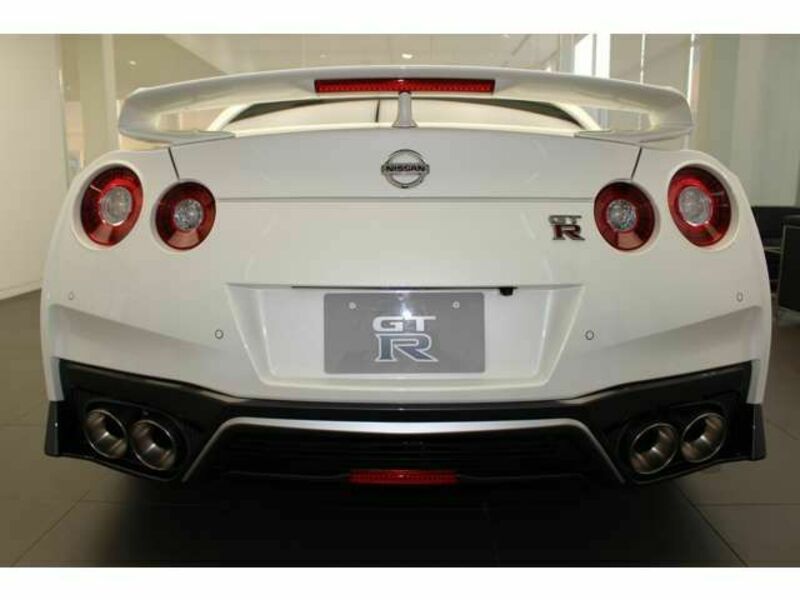 GT-R-7