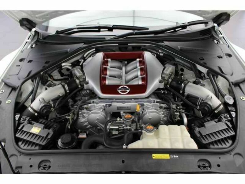 GT-R-15