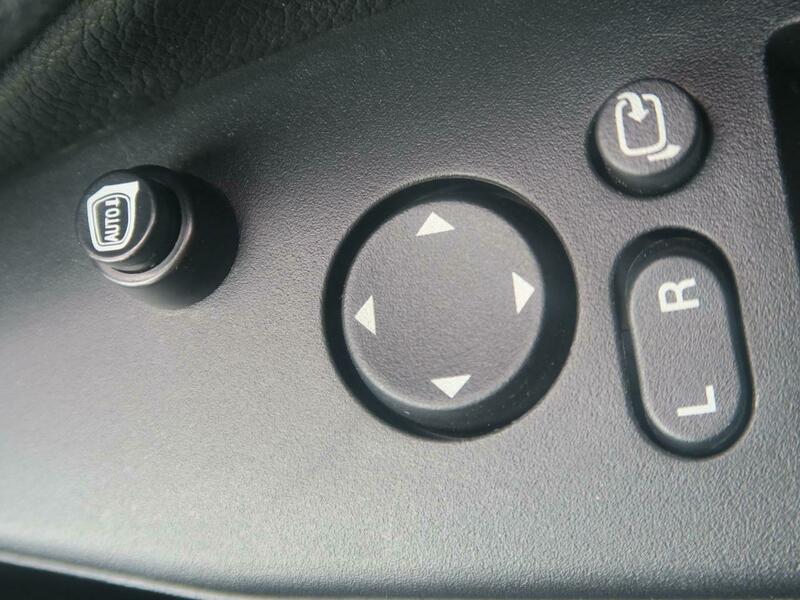 Axela Sport