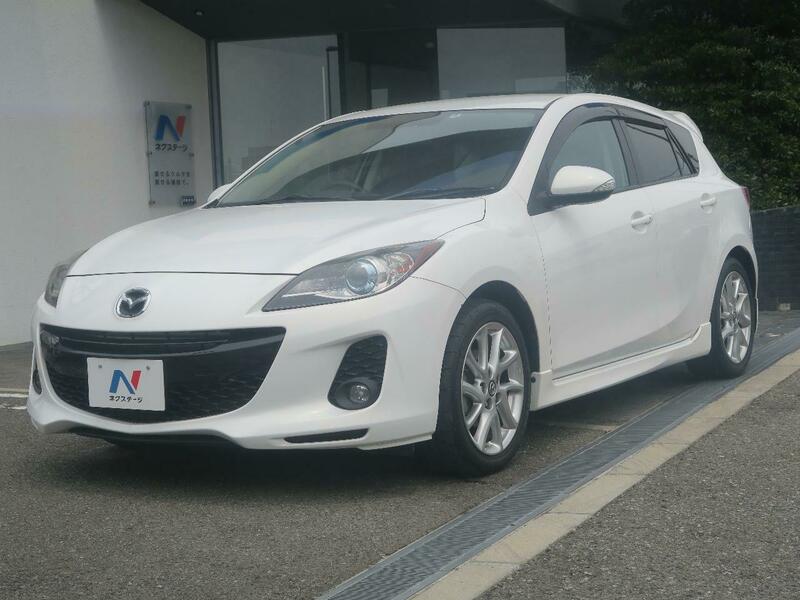 Axela Sport