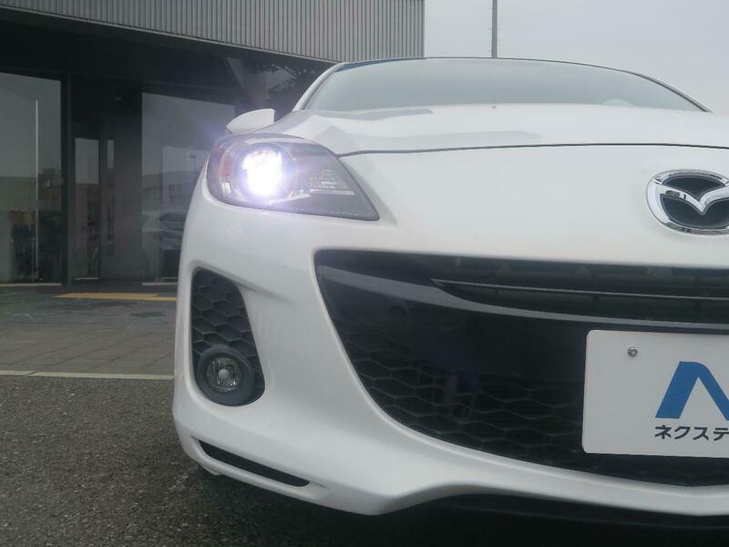 Axela Sport