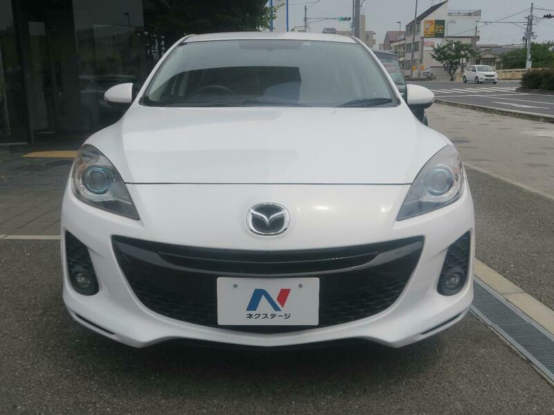 Axela Sport