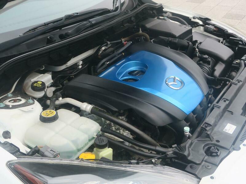 Axela Sport