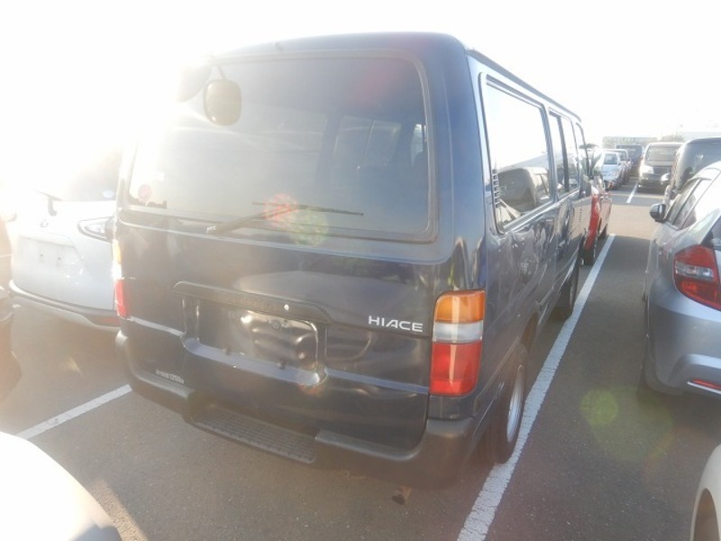 HIACE VAN